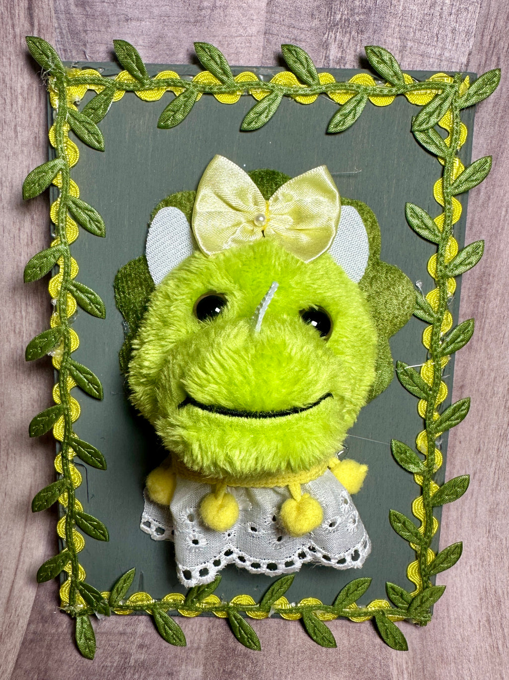 Dino Plush-A-Dermy